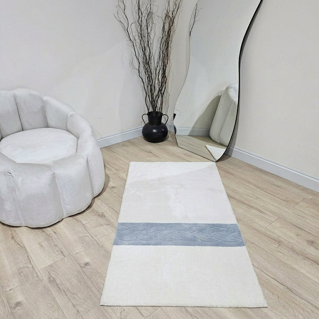 Premium bespoke prayer rug with a dark toned main body and contrast stripe